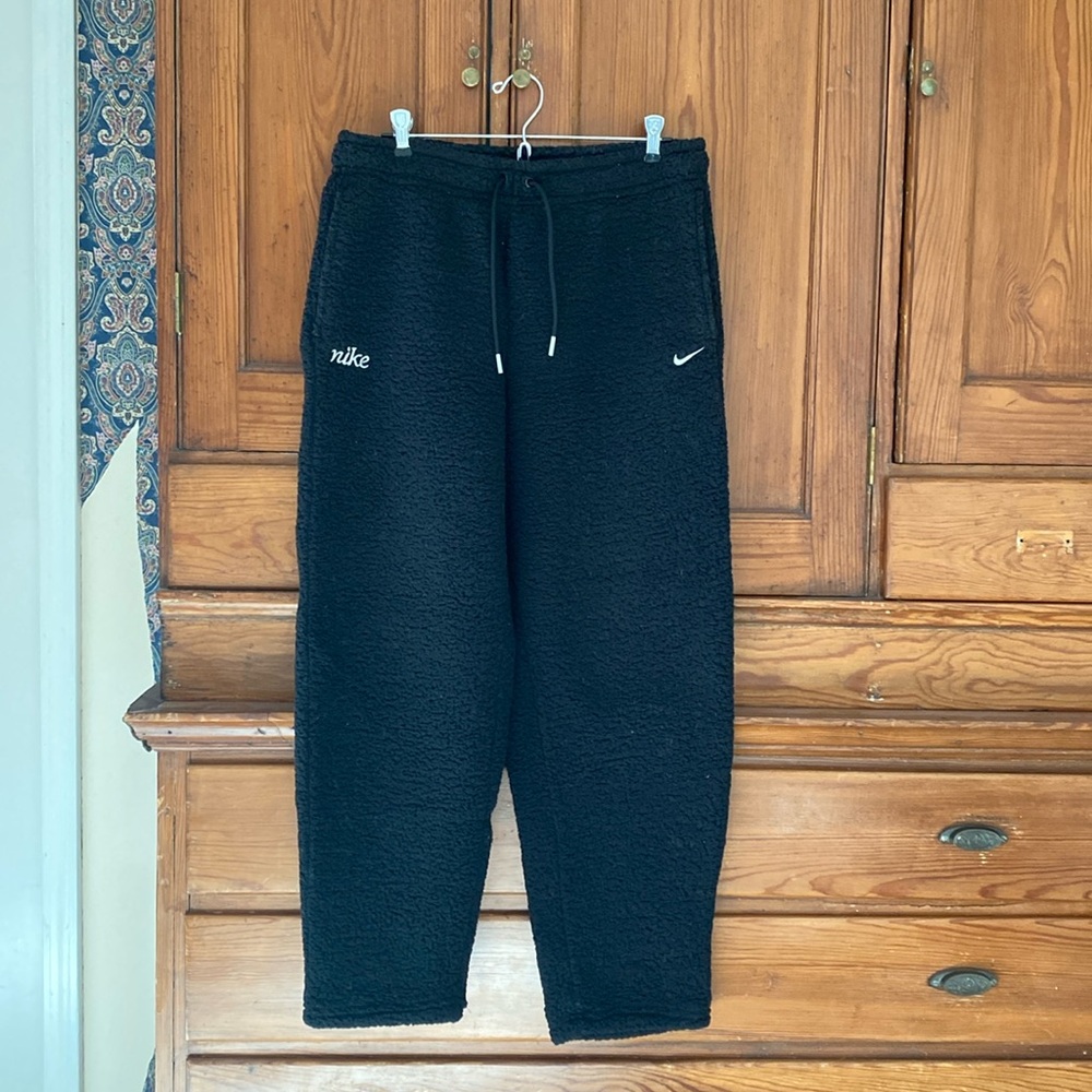 Nike Therma-Fit Faux Sherpa Pants